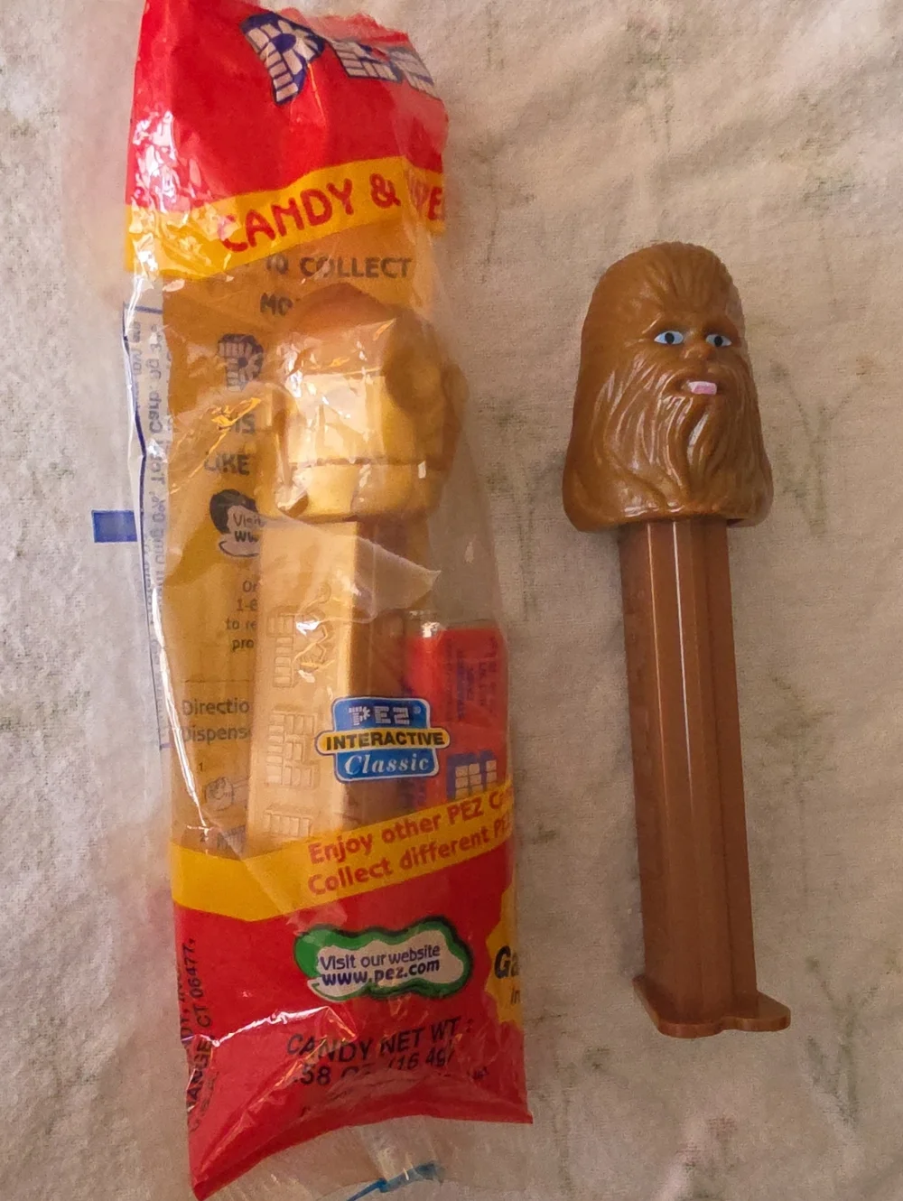 1997 Chewbacca And C-3PO PEZ Dispenser